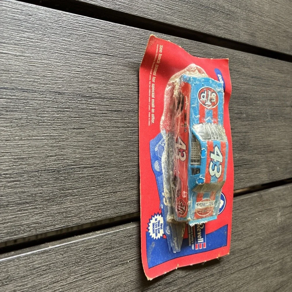 Richard Petty‎ #43 '67 Plymouth Belvedere WISK Detergent Promo Car Diecast 1:64